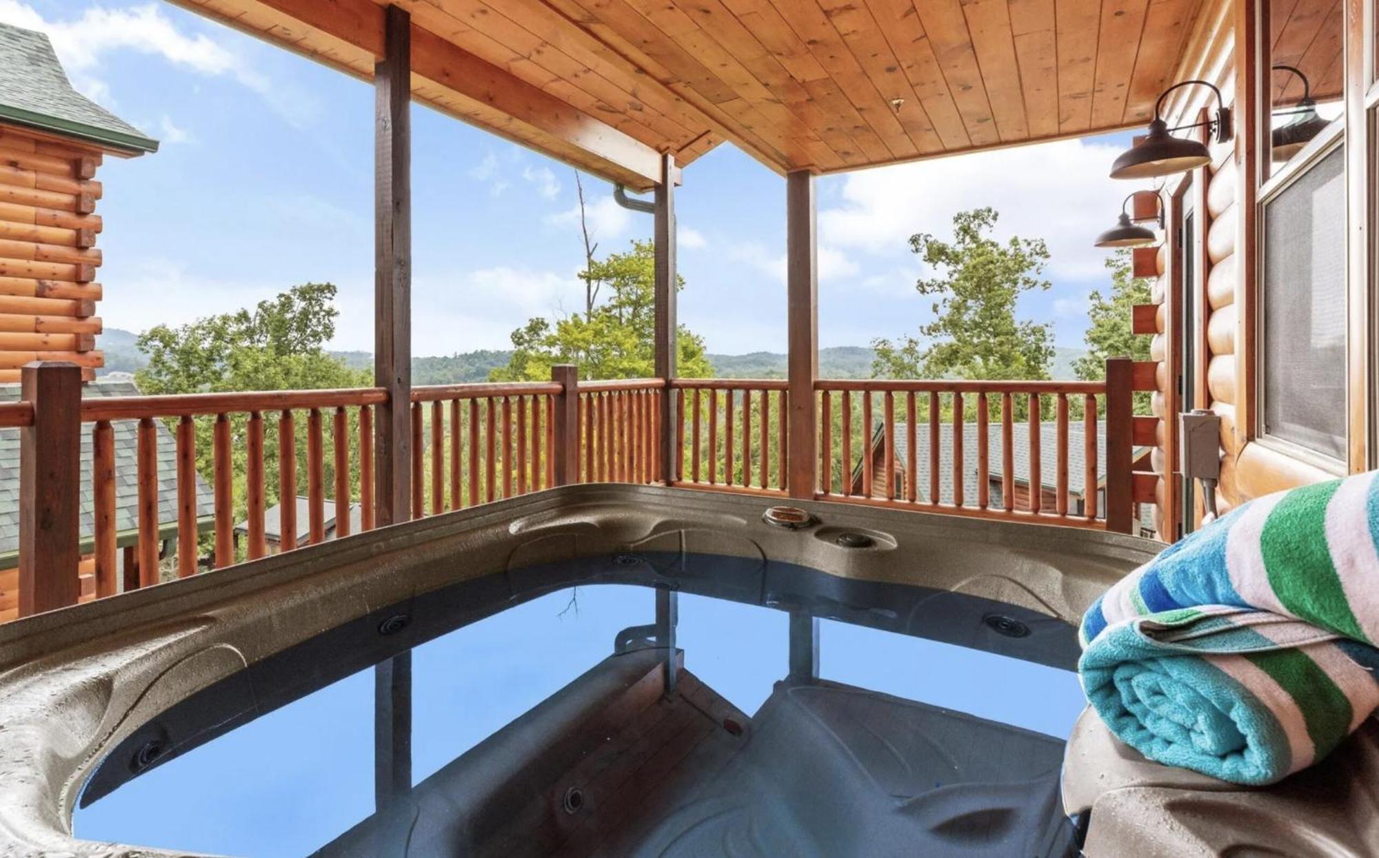 Villa New Luxury Cabin With Indoor Pool, Hot Tub, & Theater à Pigeon Forge Extérieur photo